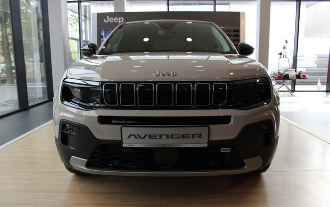 Jeep Avenger cena 142900 przebieg: 5, rok produkcji 2024 z Warszawa małe 154